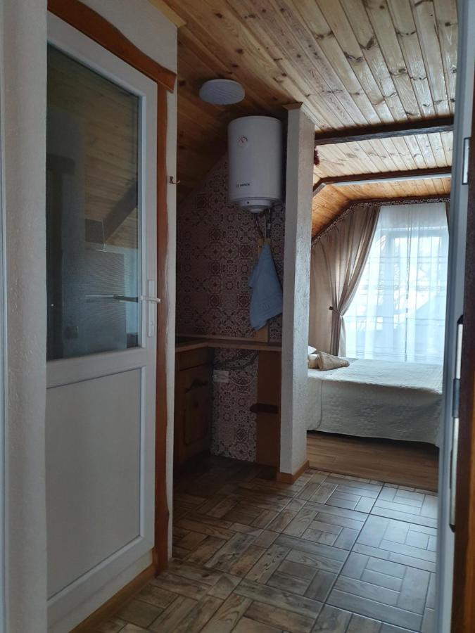 Затишок В Карпатах 1 Apartamento Slavske Exterior foto